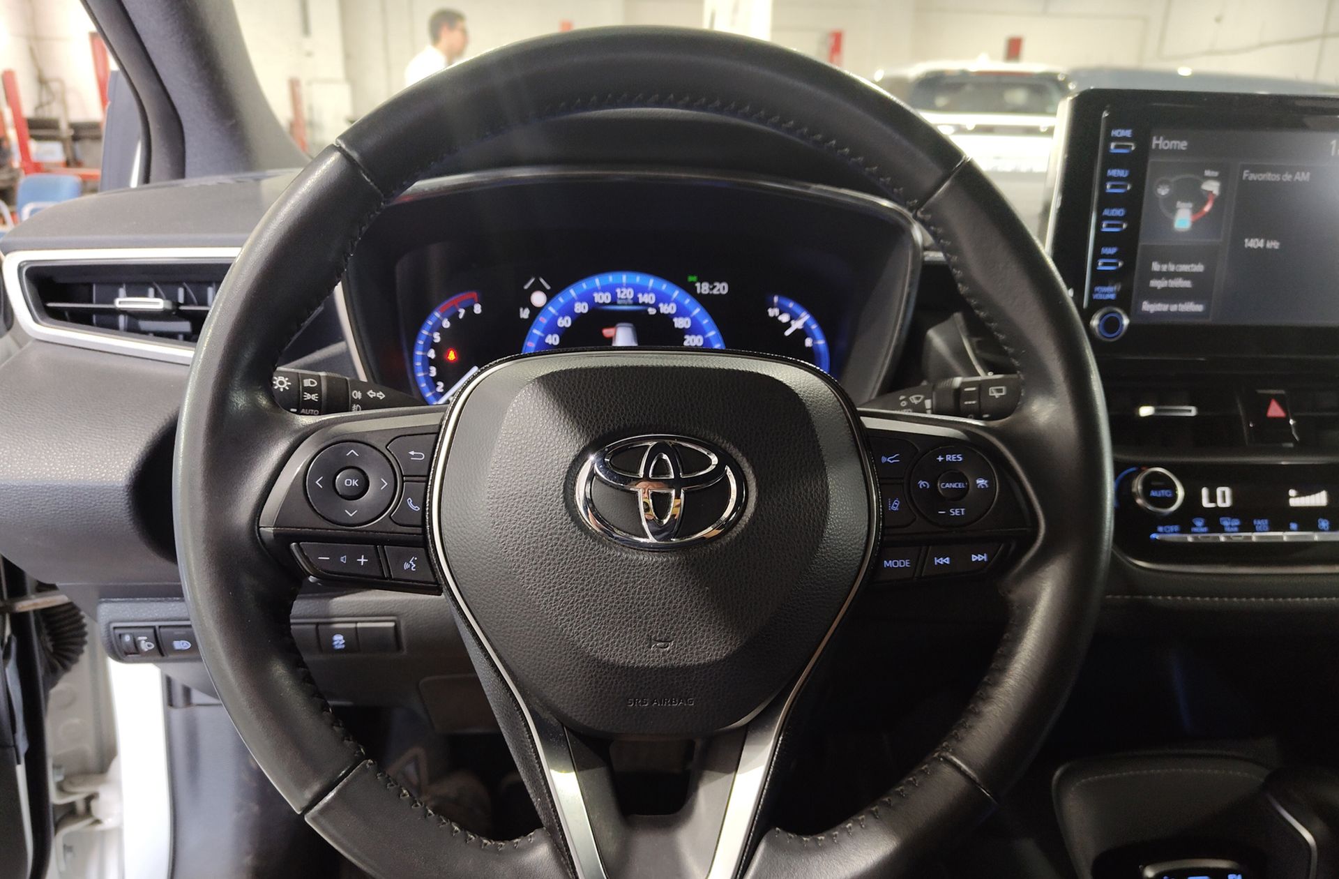 Toyota Corolla Touring Sports 180H Style E-CVT - foto 16