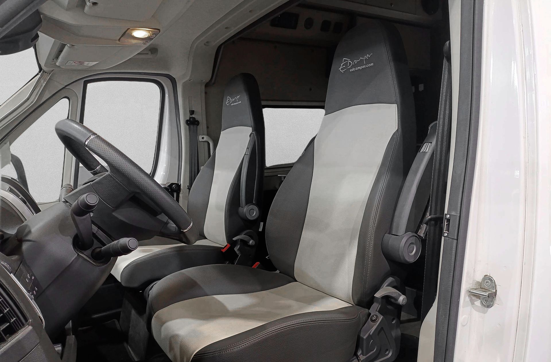Fiat Ducato Furgón Maxi 35 L4 H3 2.3 1FA - foto 35