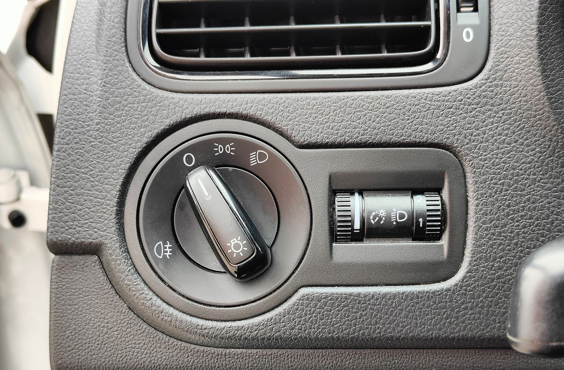 Volkswagen Polo Advance 1.6 TDI - foto 19