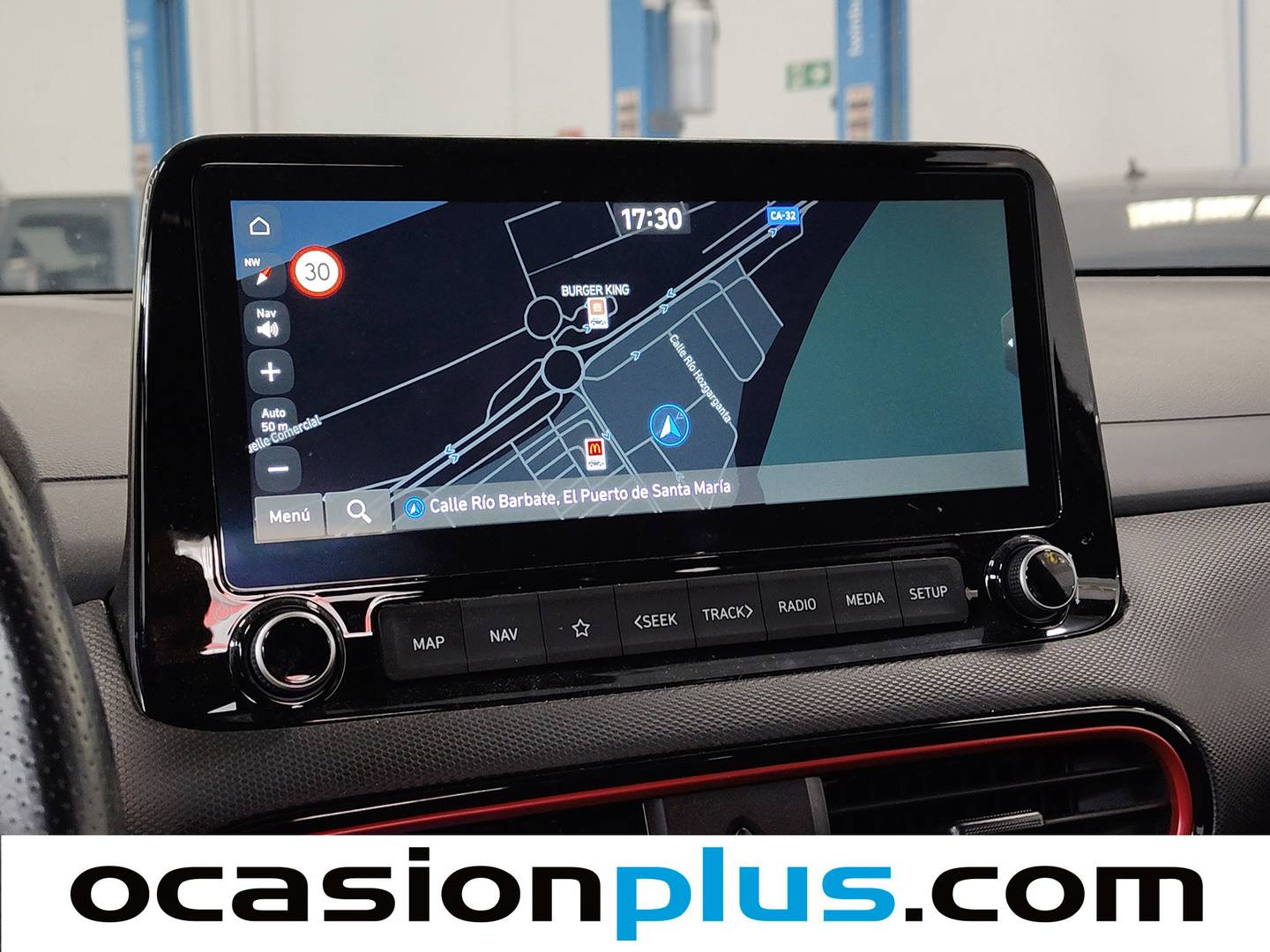 Extras y acabados del Hyundai Kona Hyundai Kona 1.6 GDI HEV Tecno Red DT (141 CV)