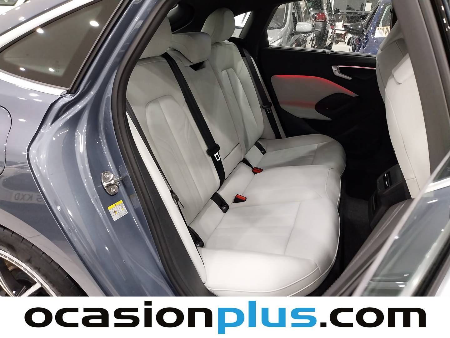 Foto Audi A5 Audi A5 e-hybrid S Line quattro (299 CV) S tronic