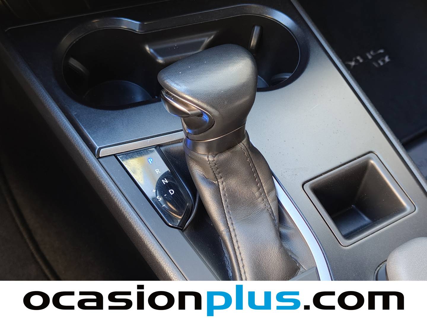 Lexus UX Lexus UX 250h Business 2WD (184 CV) de segunda mano