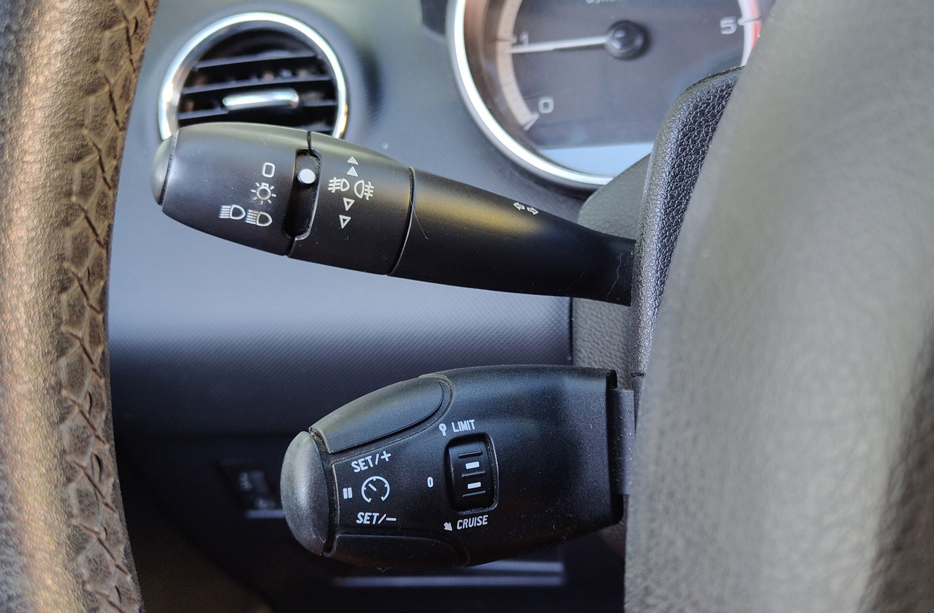 Peugeot 308 1.6 HDi Sport - foto 18