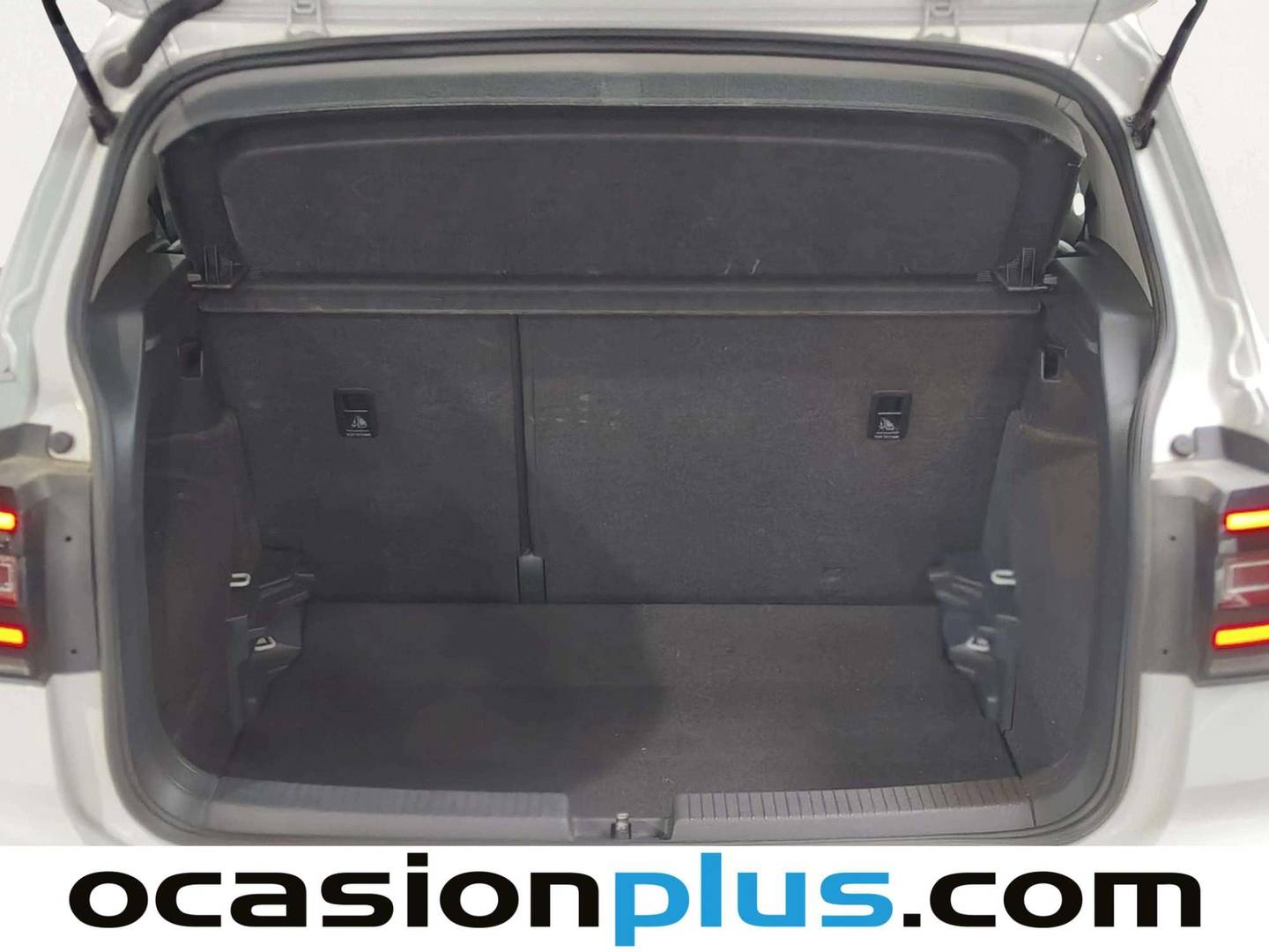 Fotos maletero Volkswagen T-Cross Volkswagen T-Cross Advance 1.0 TSI (95 CV)