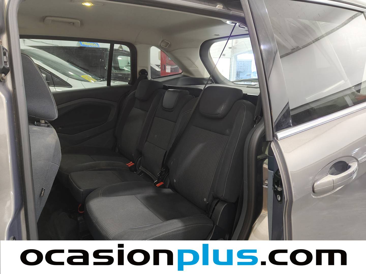 Foto asientos traseros Ford Grand C-Max Ford Grand C-Max 1.6 EcoBoost S&S Titanium (150 CV)