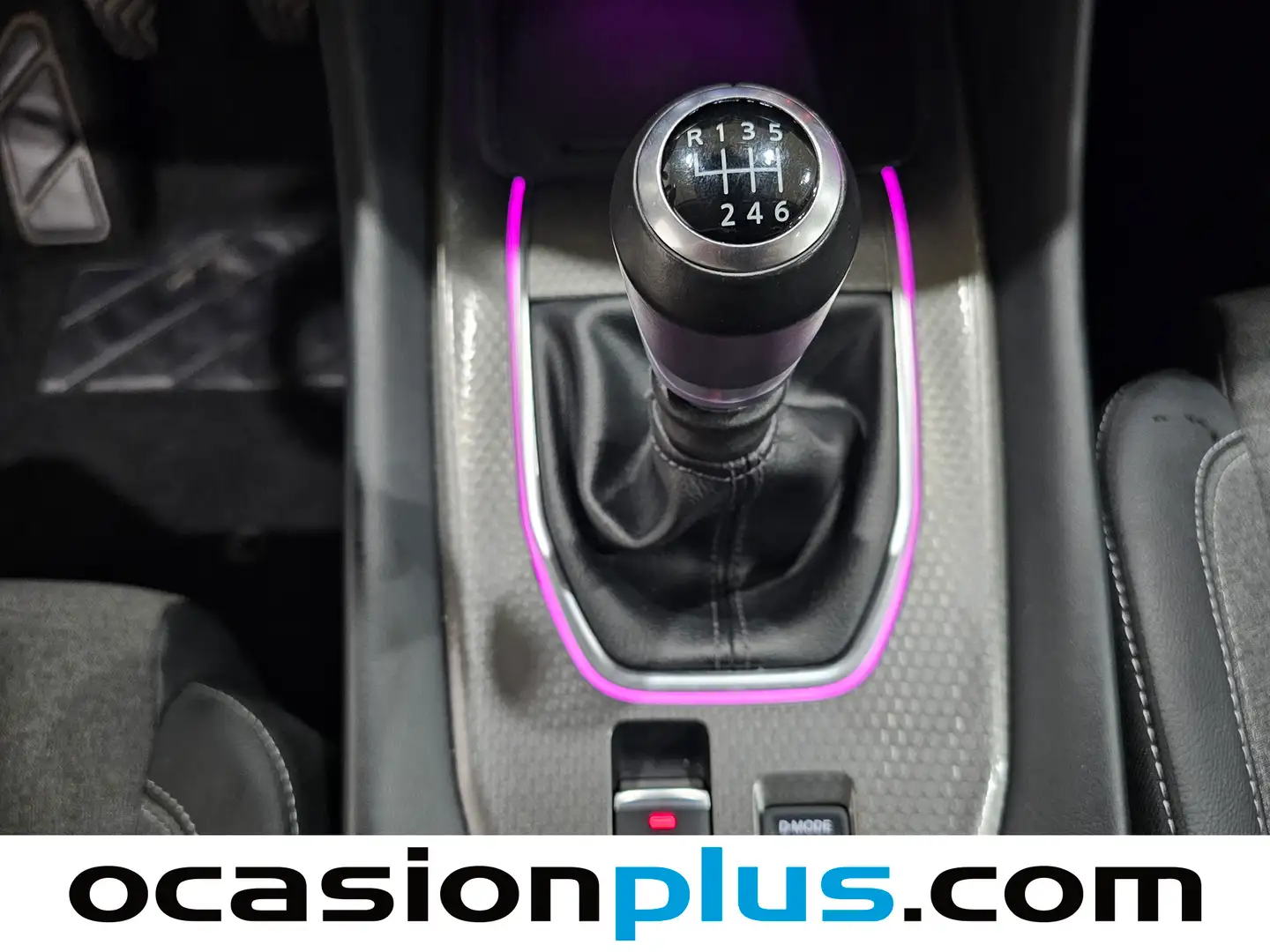 Foto Nissan QASHQAI Nissan Qashqai DIG-T 140 N-Connecta (140 CV)