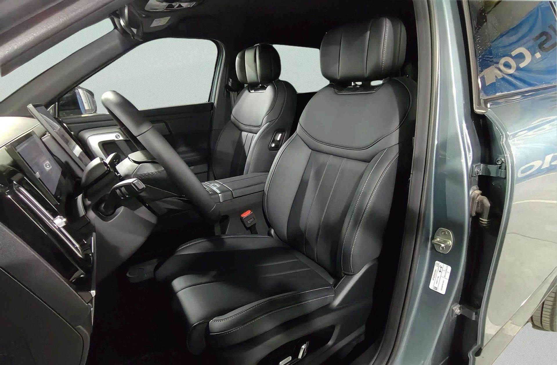 Jaecoo 7 1.5 T-GDi PHEV +1DHT Select FWD - foto 11