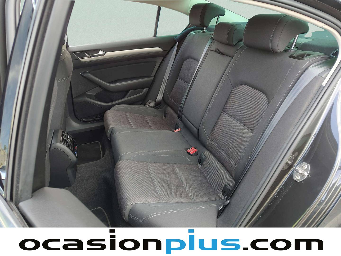 Foto asientos traseros Volkswagen Passat Volkswagen Passat Advance 1.5 TSI (150 CV)