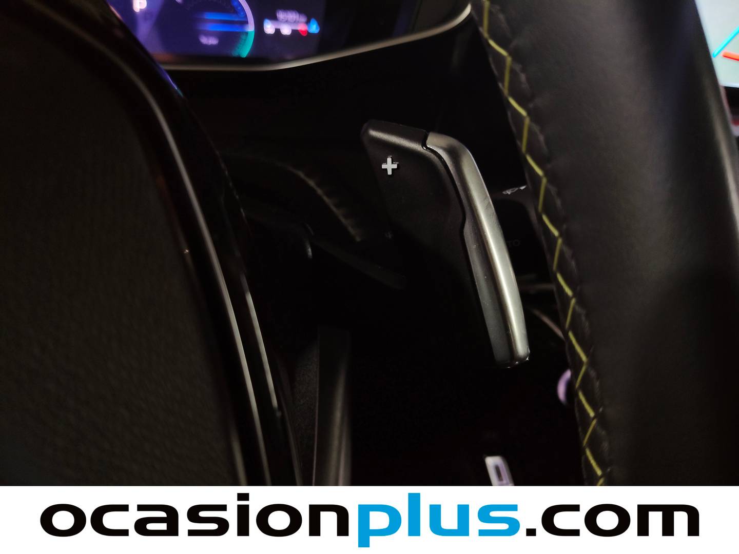 Peugeot 2008 Peugeot 2008 GT Hybrid eDCS6 (145 CV) 2025