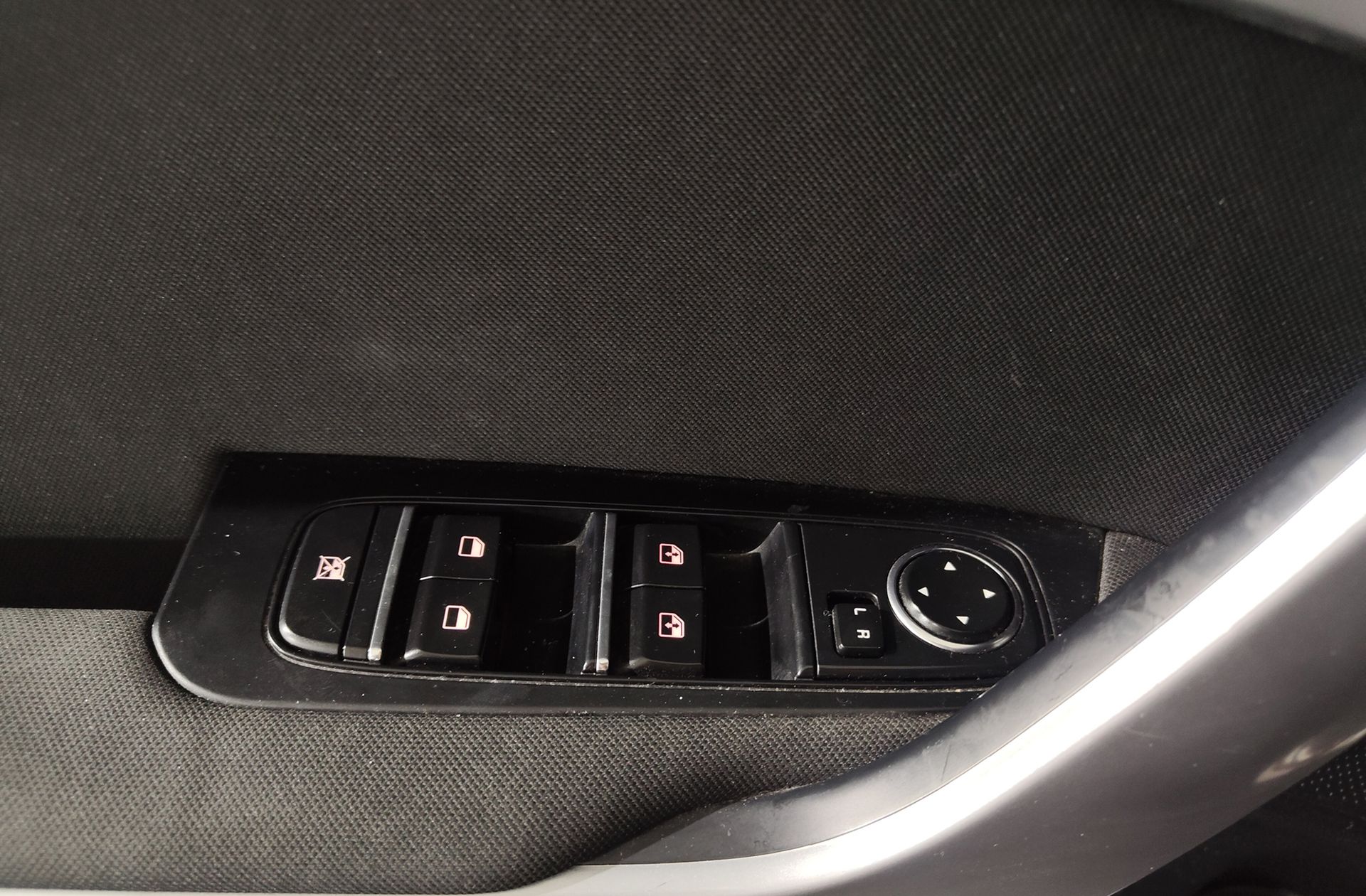 Kia Ceed 1.6 MHEV iMT Drive - foto 32