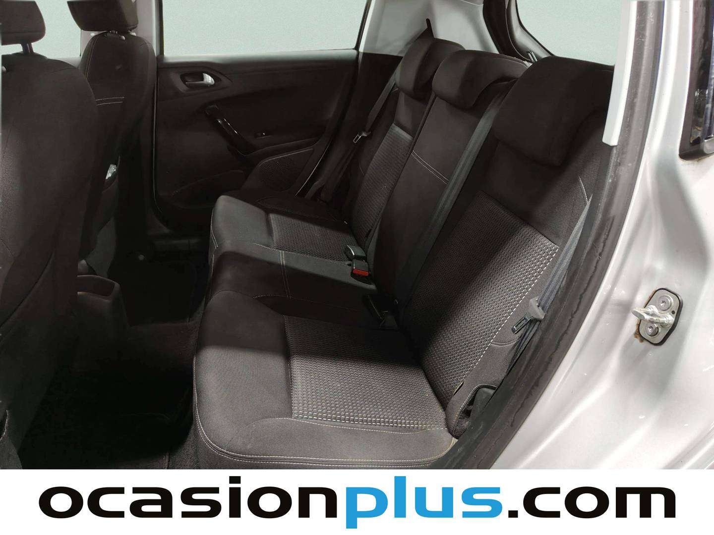 Foto asientos traseros Peugeot 208 Peugeot 208 PureTech 110 S&S Allure (110 CV)