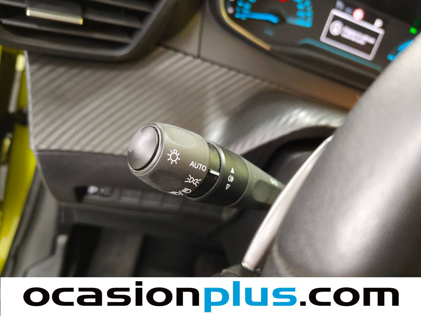 Extras y acabados del Peugeot 208 Peugeot 208 Style Hybrid 110 eDCS6 (110 CV)
