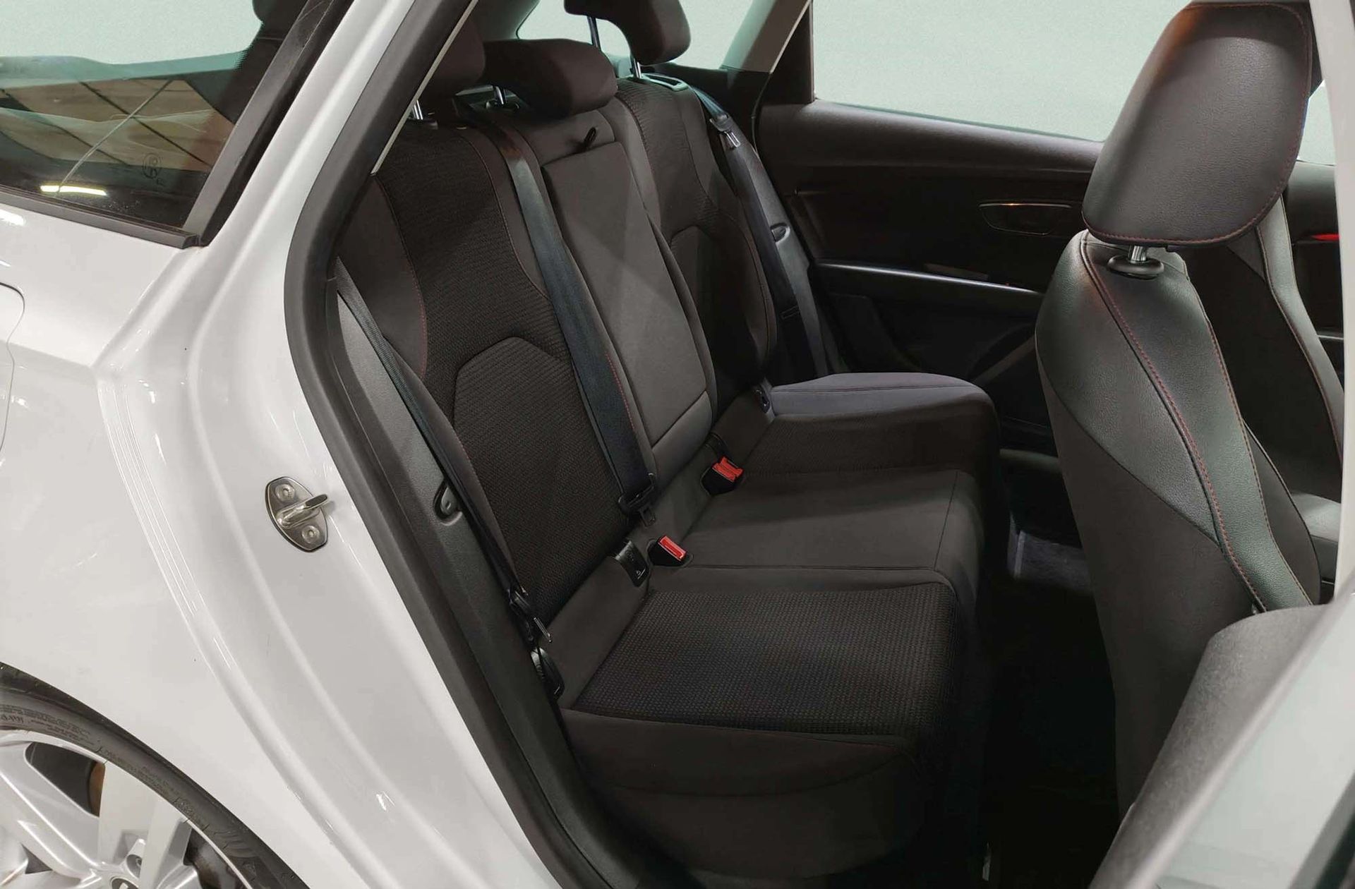 SEAT León ST ST 1.5 EcoTSI FR Edition - foto 20
