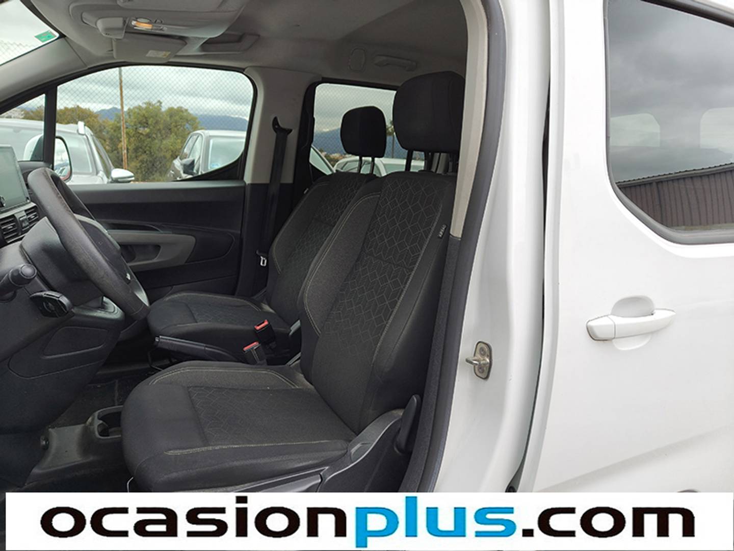 Foto Peugeot Rifter Peugeot Rifter BlueHDi 100 Active Standard (100 CV)