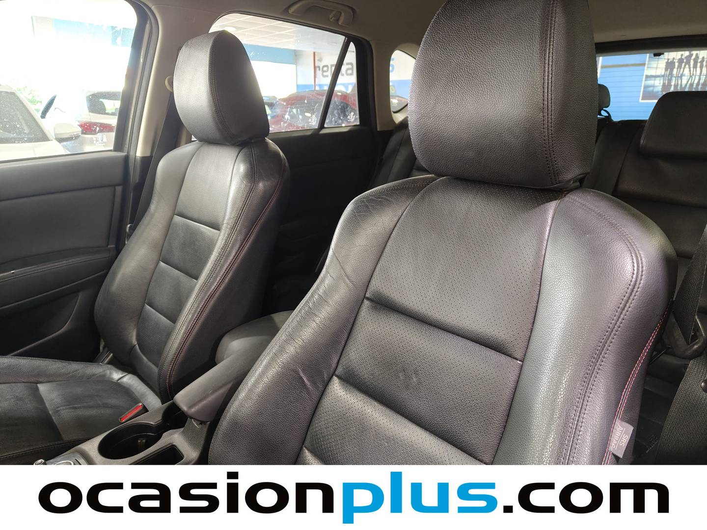 Extras y acabados del Mazda CX-5 Mazda CX-5 2.0 GE Black Tech Edition 2WD (165 CV)