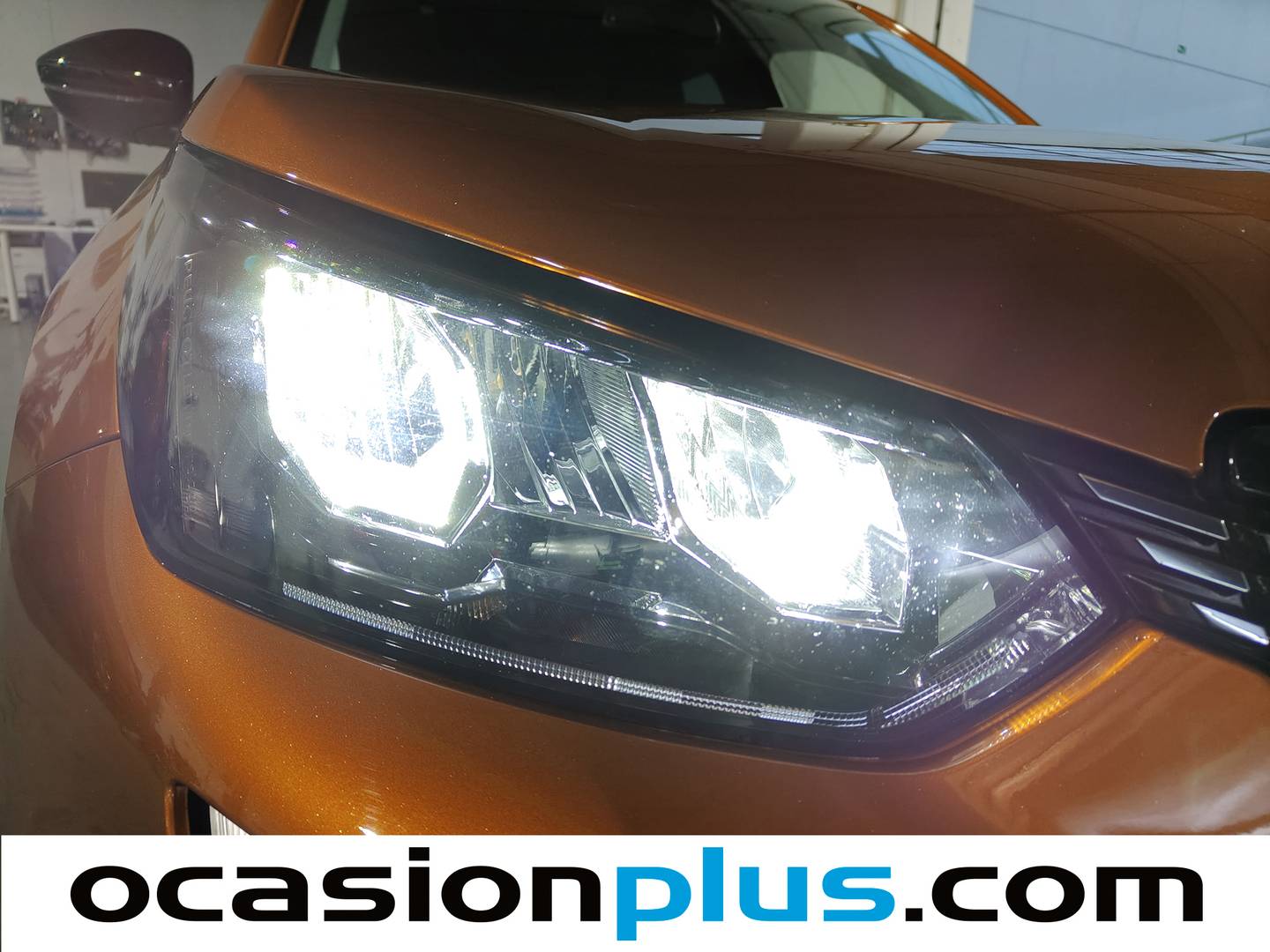 Foto Peugeot 2008 Peugeot 2008 BlueHDi 110 Allure Pack (110 CV)