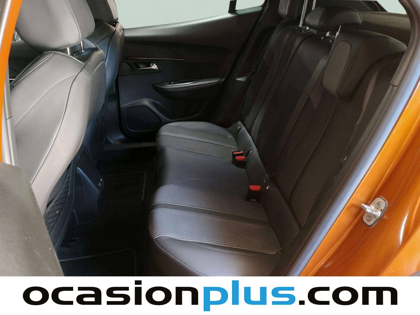 Foto asientos traseros Peugeot 2008 Peugeot 2008 PureTech 130 S&S GT (130 CV)