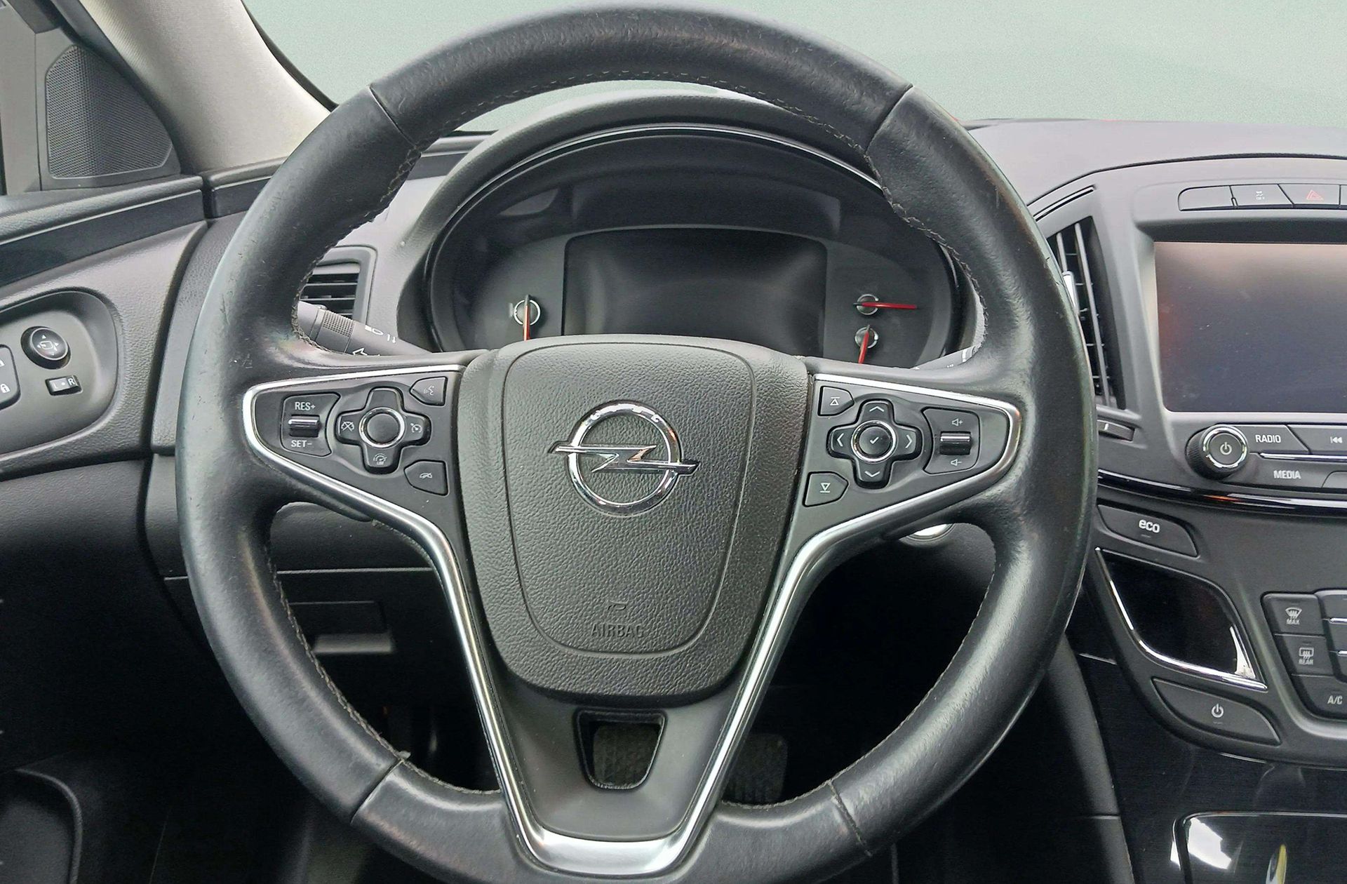 Opel Insignia 1.6 CDTI ecoFlex Excellence - foto 21