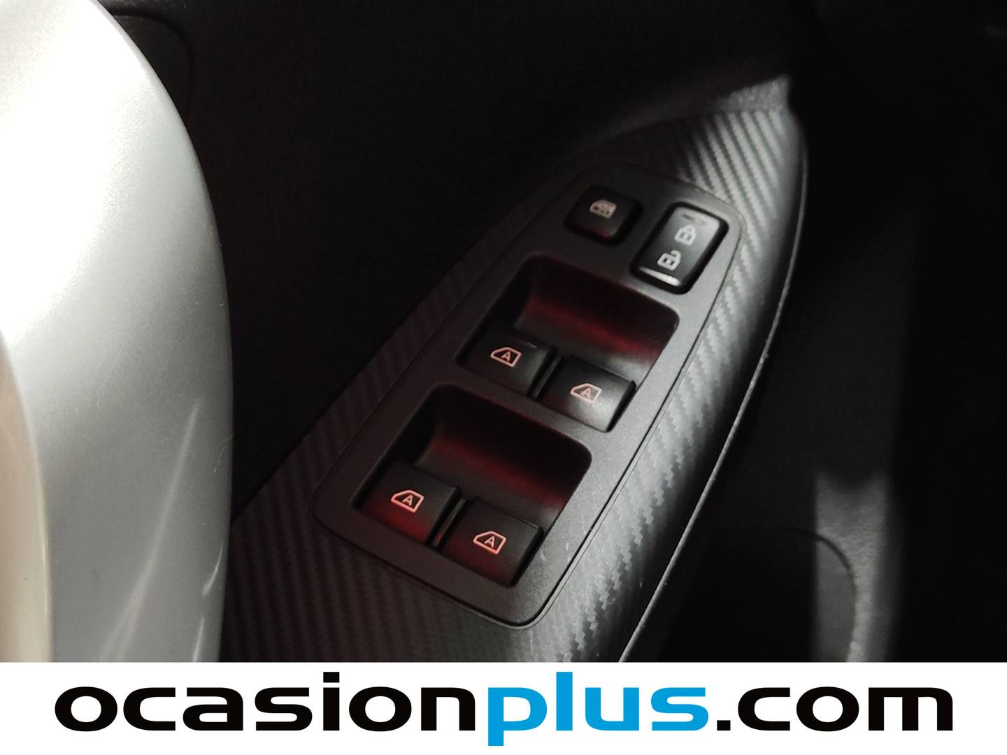 Foto Mitsubishi Eclipse Cross Mitsubishi Eclipse Cross 2.4 PHEV Kaiteki 4WD Auto (188 CV)