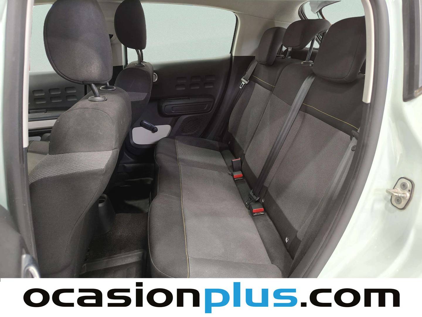 Foto asientos traseros Citroën C3 Citroën C3 BlueHDi 75 S&S Feel (75 CV)
