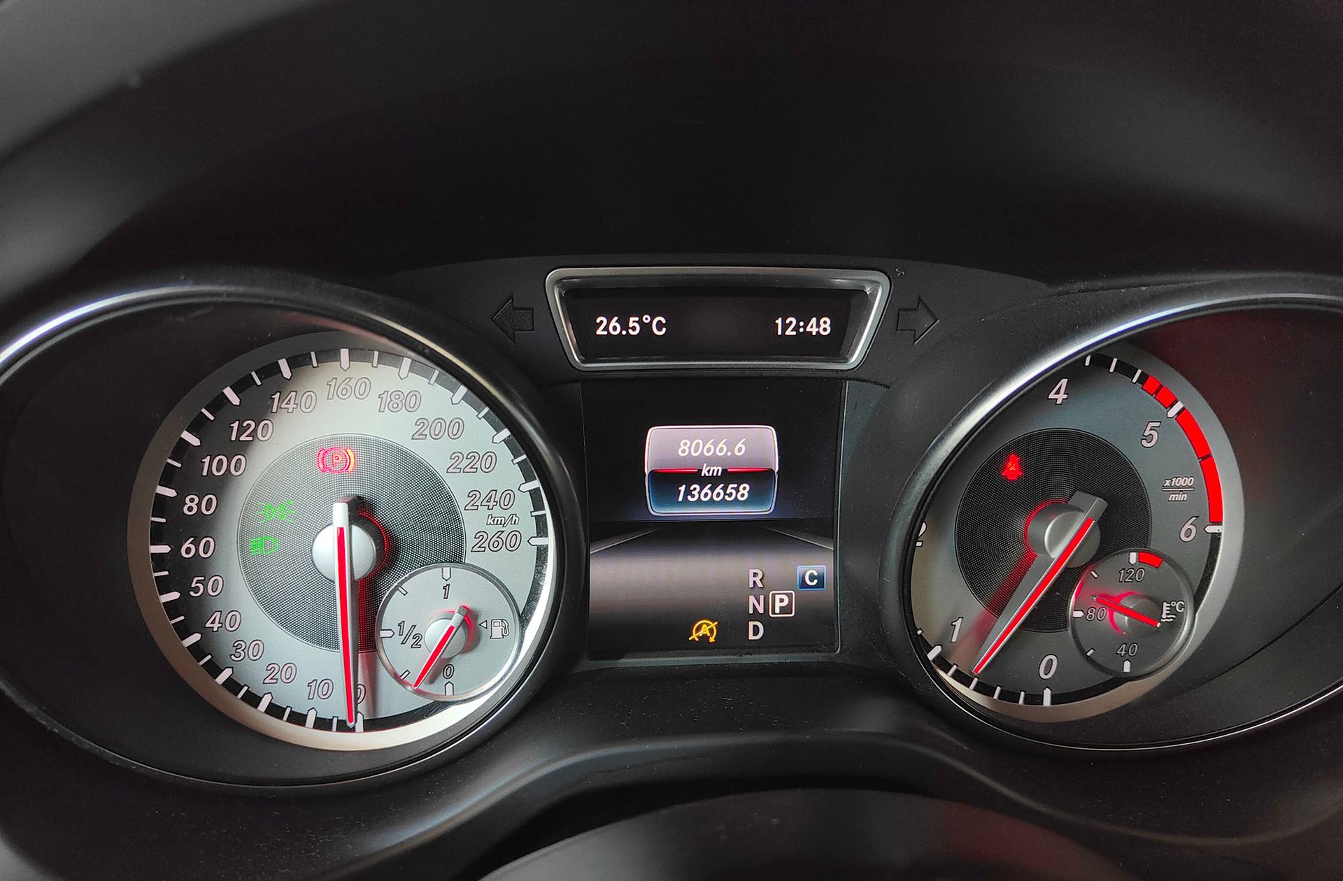 Mercedes-Benz GLA 200 d AMG Line - foto 25