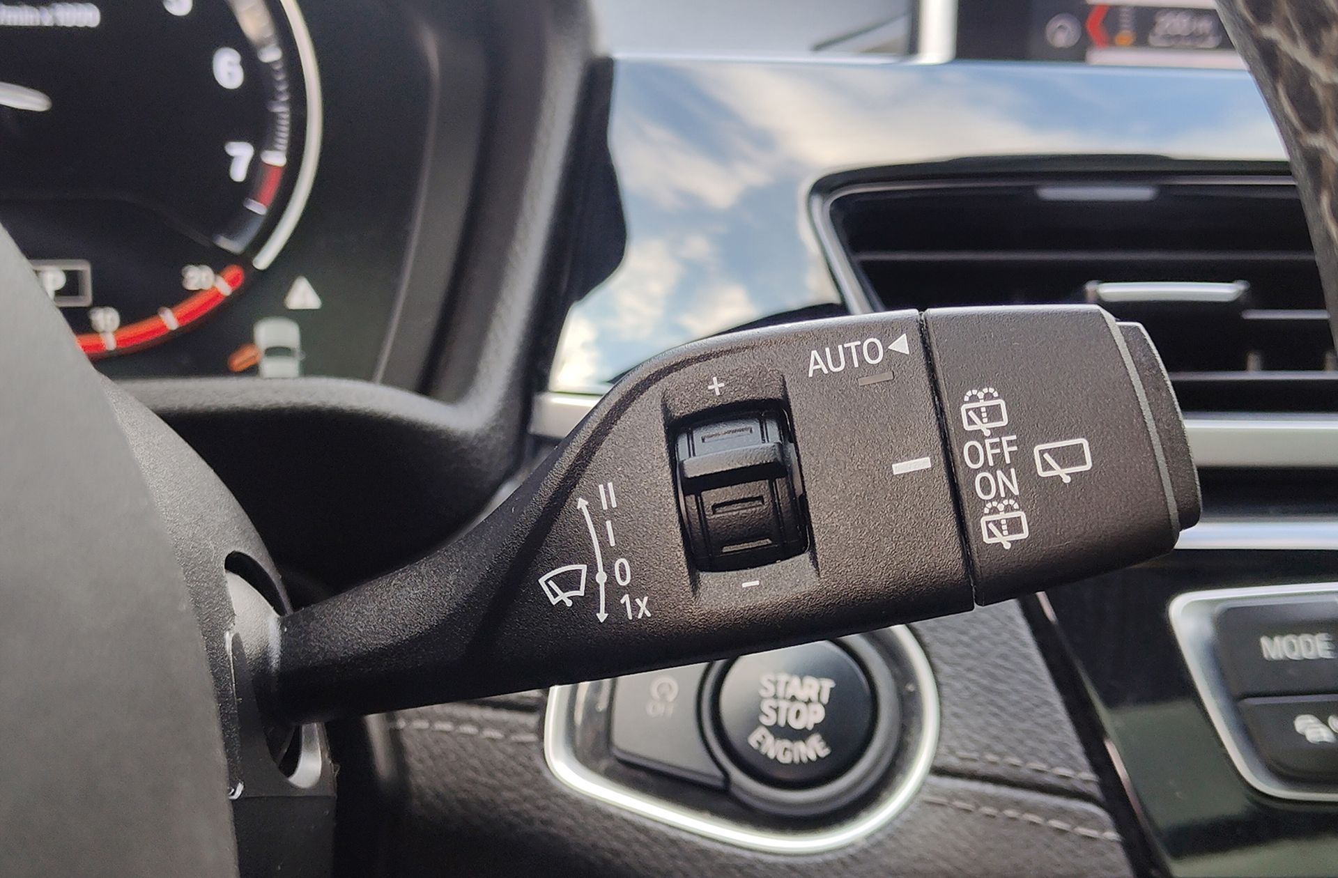 BMW X2 sDrive18i - foto 32