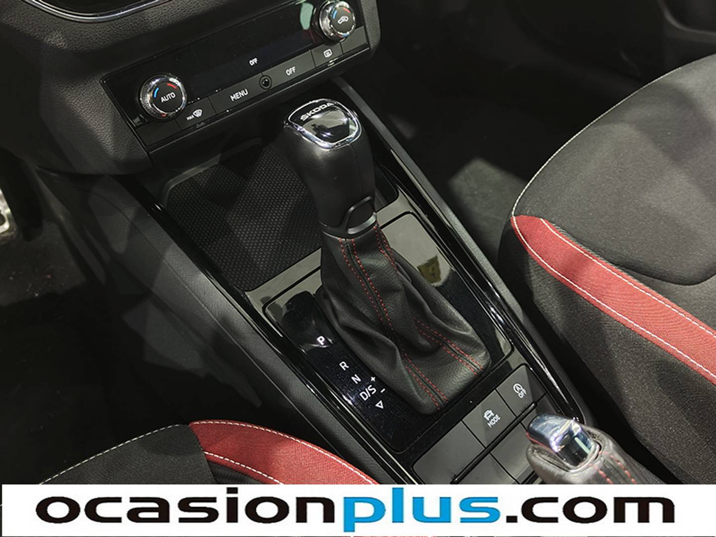 Foto Skoda Kamiq Skoda Kamiq 1.5 TSI Montecarlo DSG (150 CV)