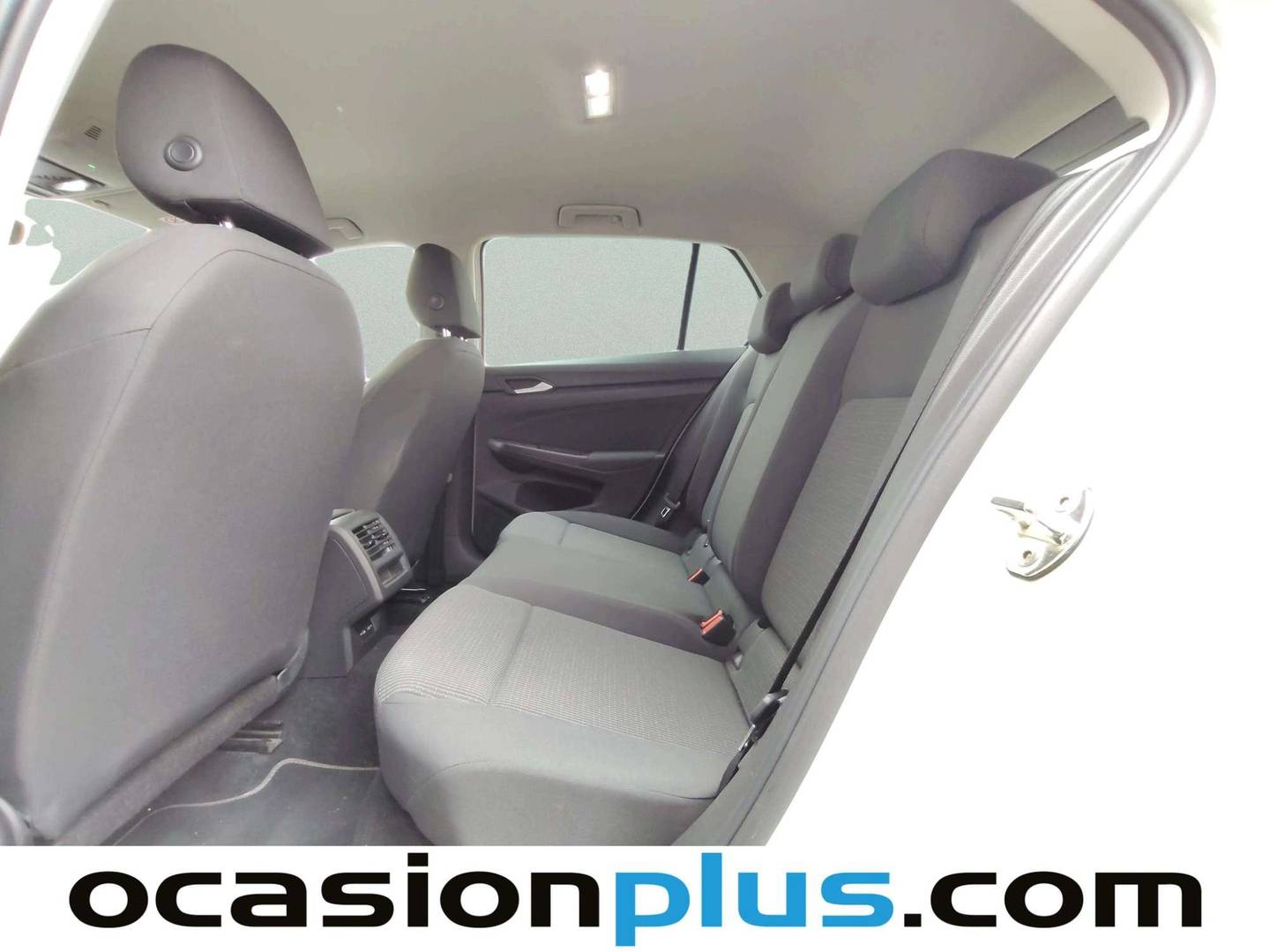 Foto asientos traseros Volkswagen Golf Volkswagen Golf Life 2.0 TDI (115 CV)