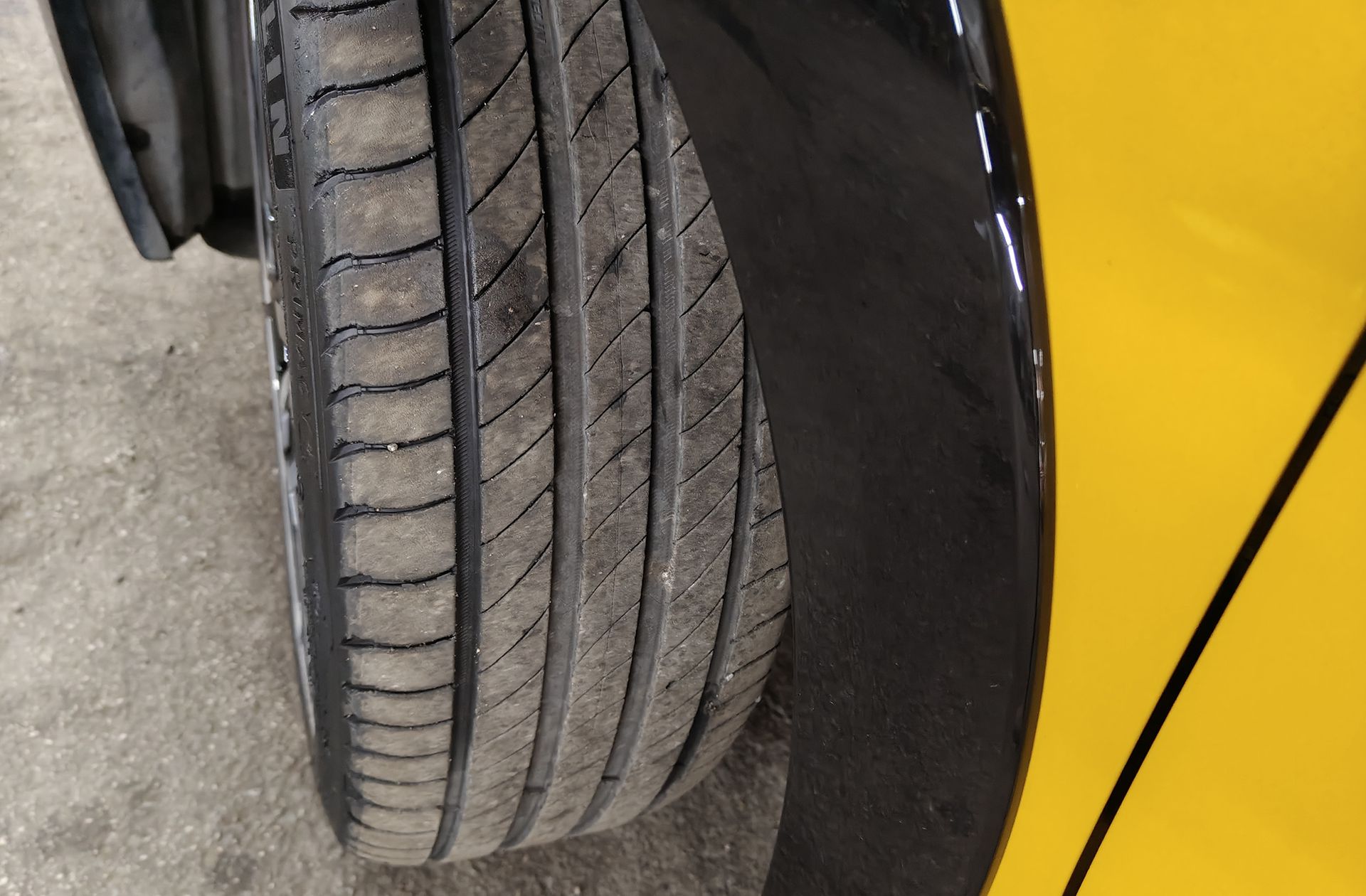Peugeot 208 PureTech 130 GT Line EAT8 - foto 42