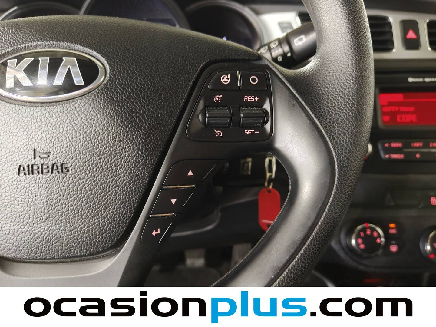 Equipamiento del KIA ProCeed Kia ProCeed 1.4 CVVT Concept (100 CV)