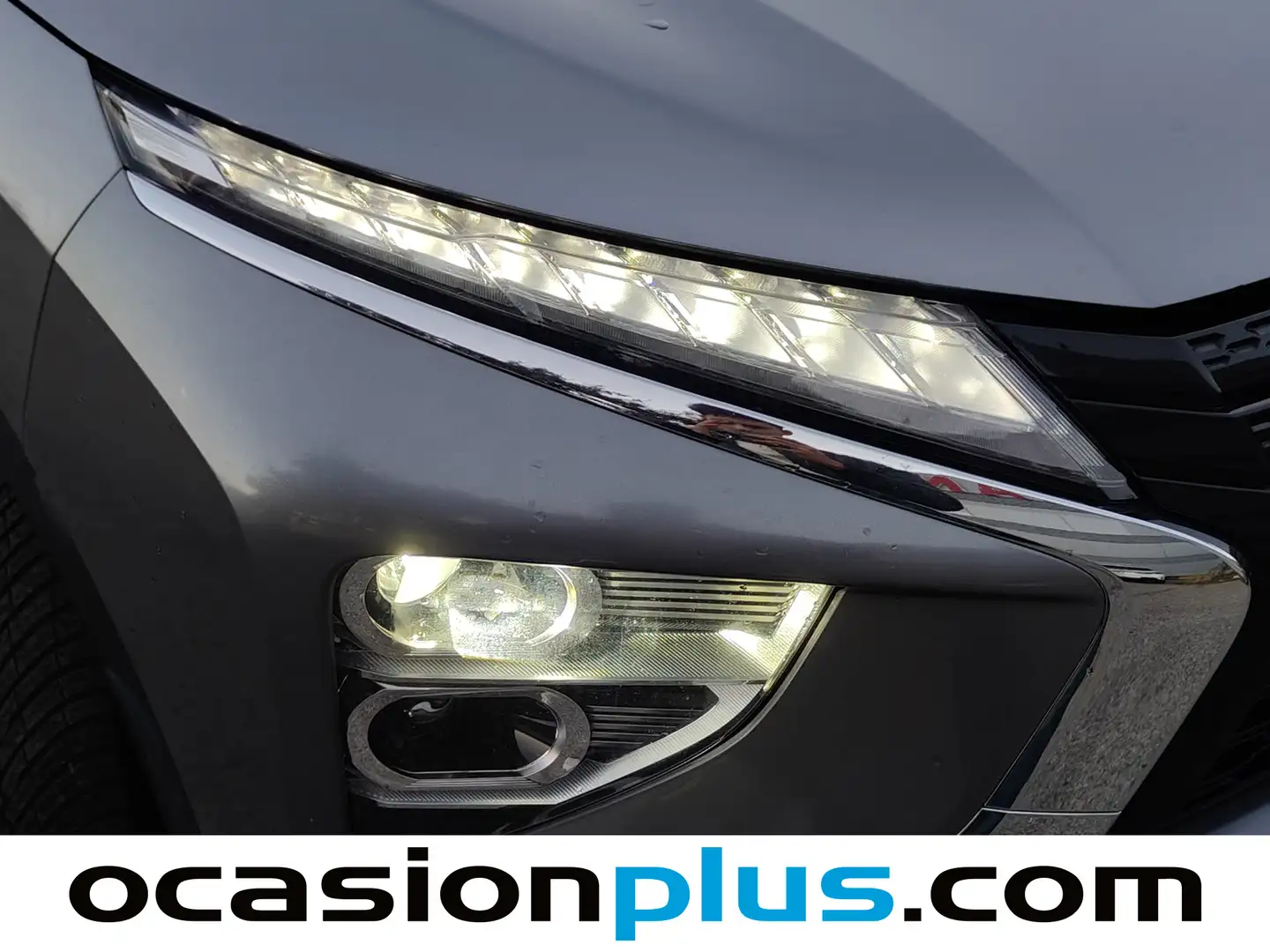 Foto Mitsubishi Eclipse Cross Mitsubishi Eclipse Cross 2.4 PHEV Kaiteki+ 4WD Auto (188 CV)