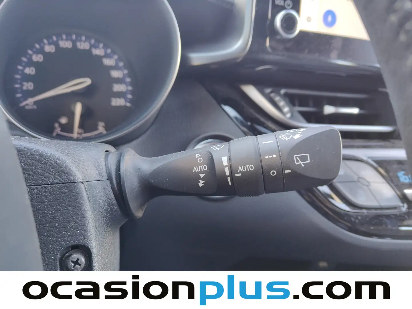 Foto Toyota C-HR Toyota C-HR 1.8 125H Advance (122 CV)