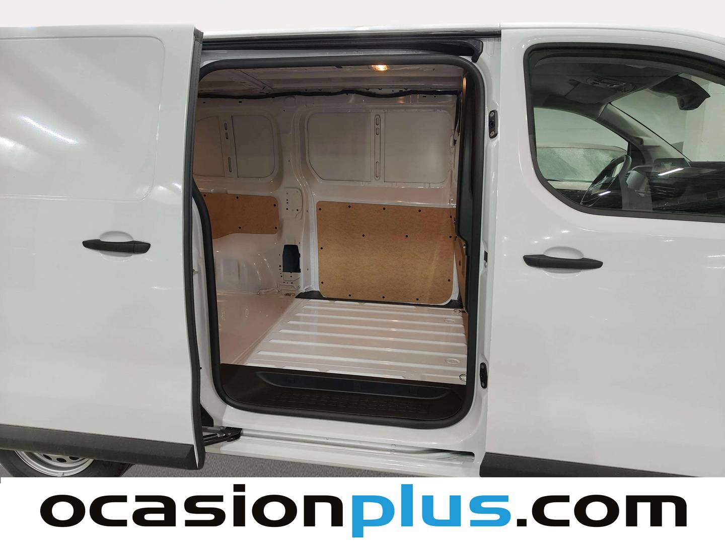 Fotos maletero Fiat Scudo Fiat Scudo Furgon 1.5 Bluehdi L2 (120 CV)