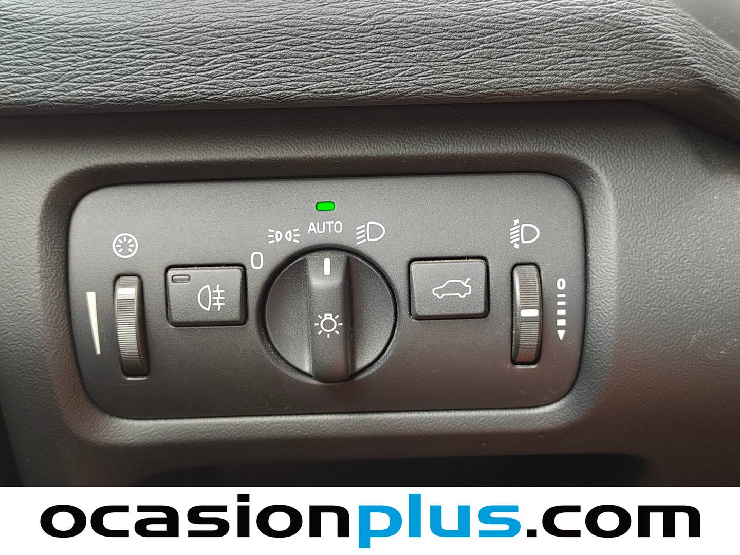 Volvo V40 Cross Country Volvo V40 Cross Country D2 Kinetic Auto (115 CV) de segunda mano