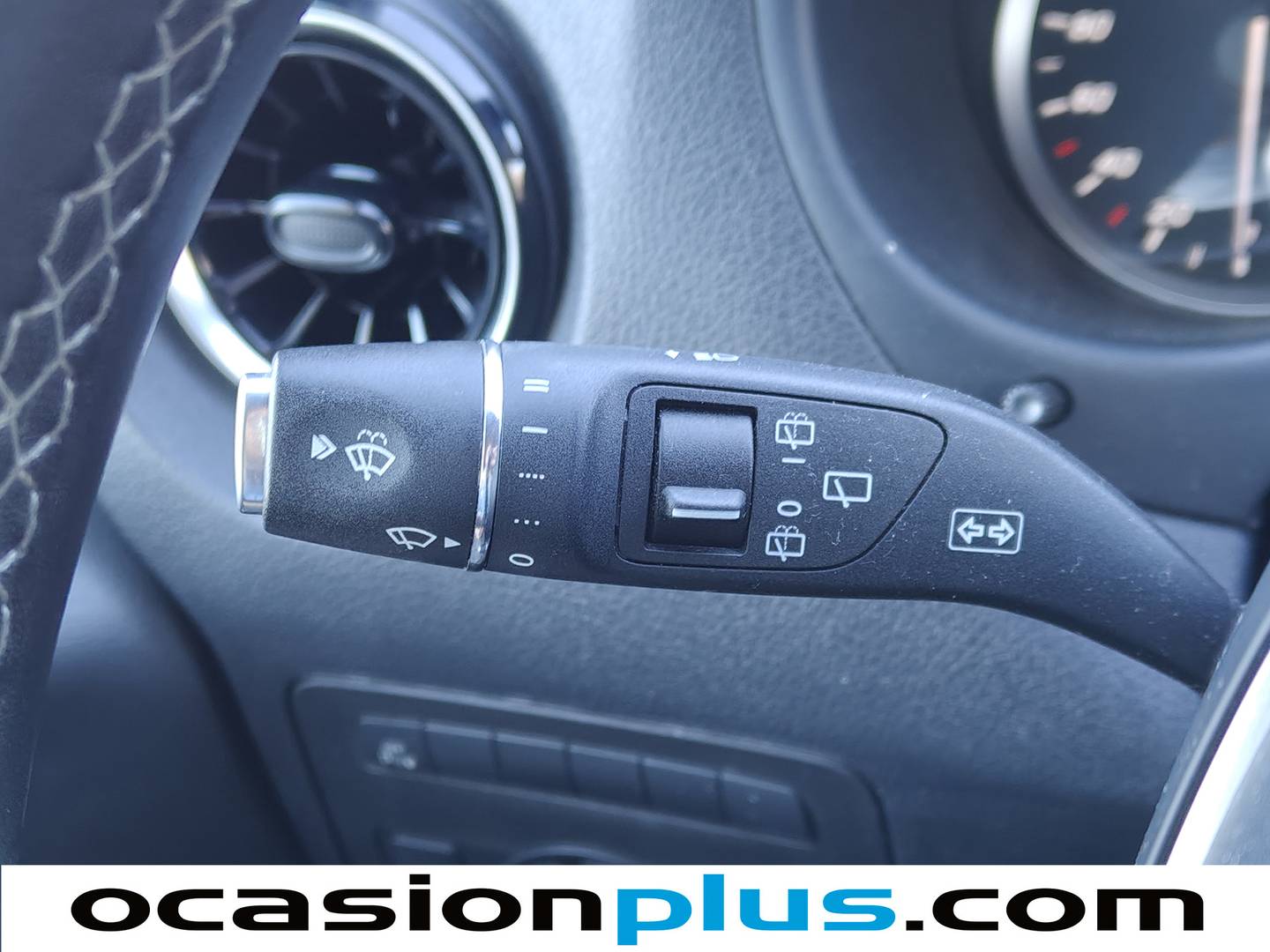 Foto Mercedes Vito Mercedes-Benz Vito Combi 114 CDI Tourer Select Larga AT (136 CV)