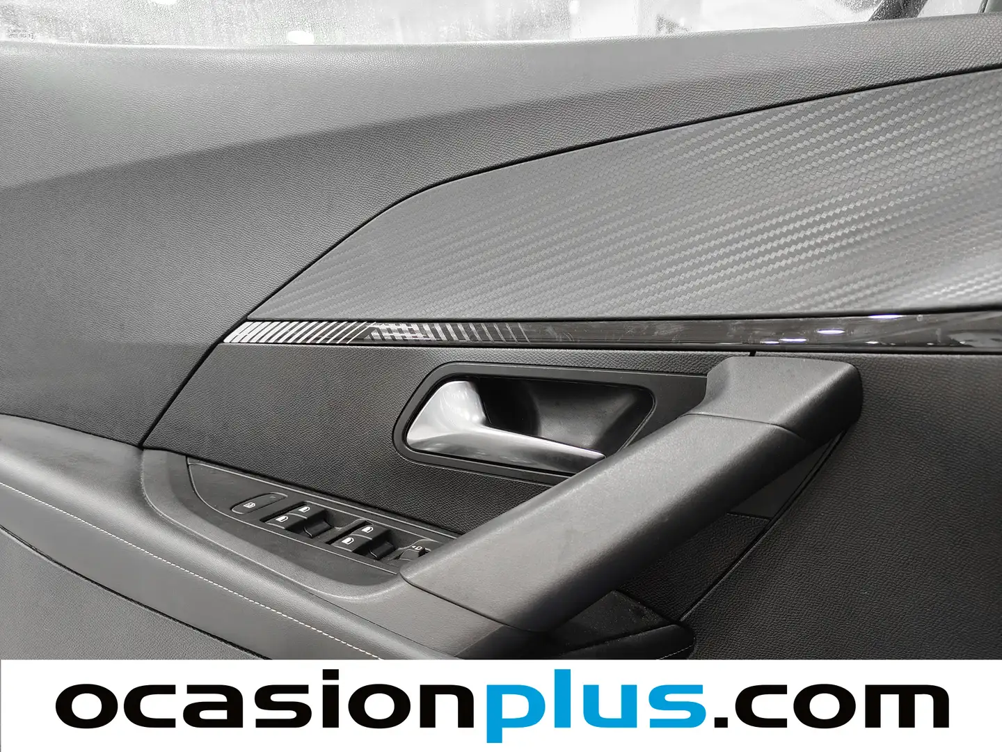 Foto Peugeot 2008 Peugeot 2008 PureTech 100 S&S Allure (100 CV)