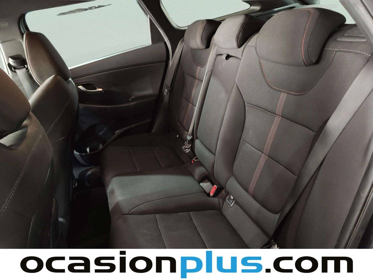 Foto asientos traseros Hyundai i30 Hyundai i30 1.5 TGDI 48V N-Line DCT (160 CV)