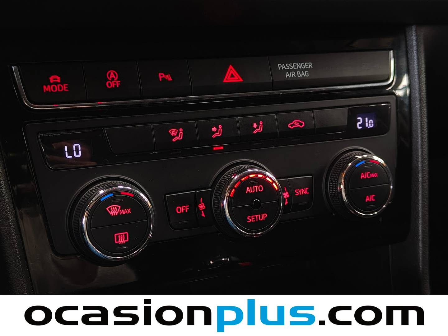 Foto Seat León SEAT León 2.0 TDI S&S FR Plus DSG (150 CV)