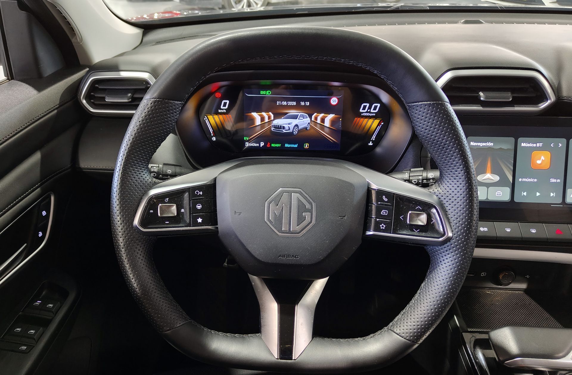 MG ZS 1.5 Hybrid+ Luxury - foto 26