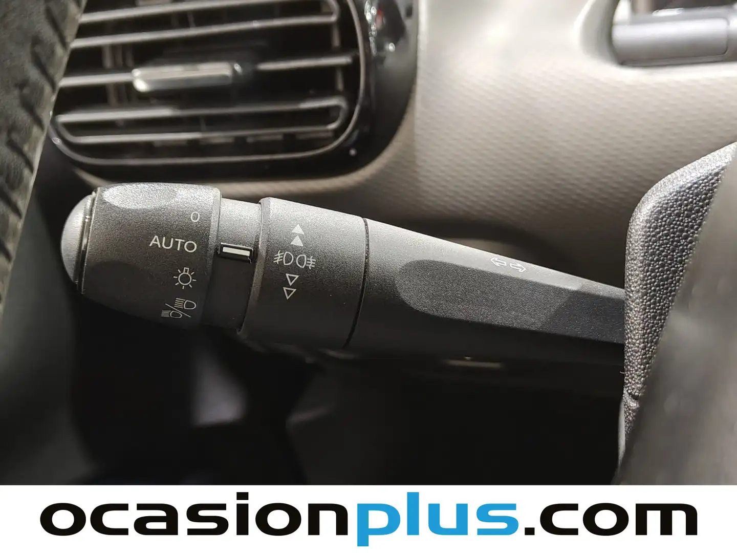 Foto Citroën C4 Cactus Citroen C4 Cactus PureTech 82 Feel (82 CV)