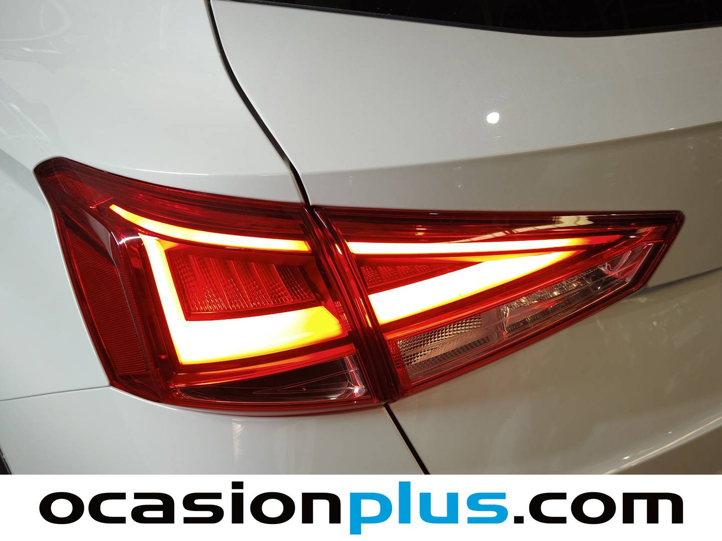 Foto Seat Arona SEAT Arona 1.0 TSI Ecomotive Xcellence Edition (115 CV)