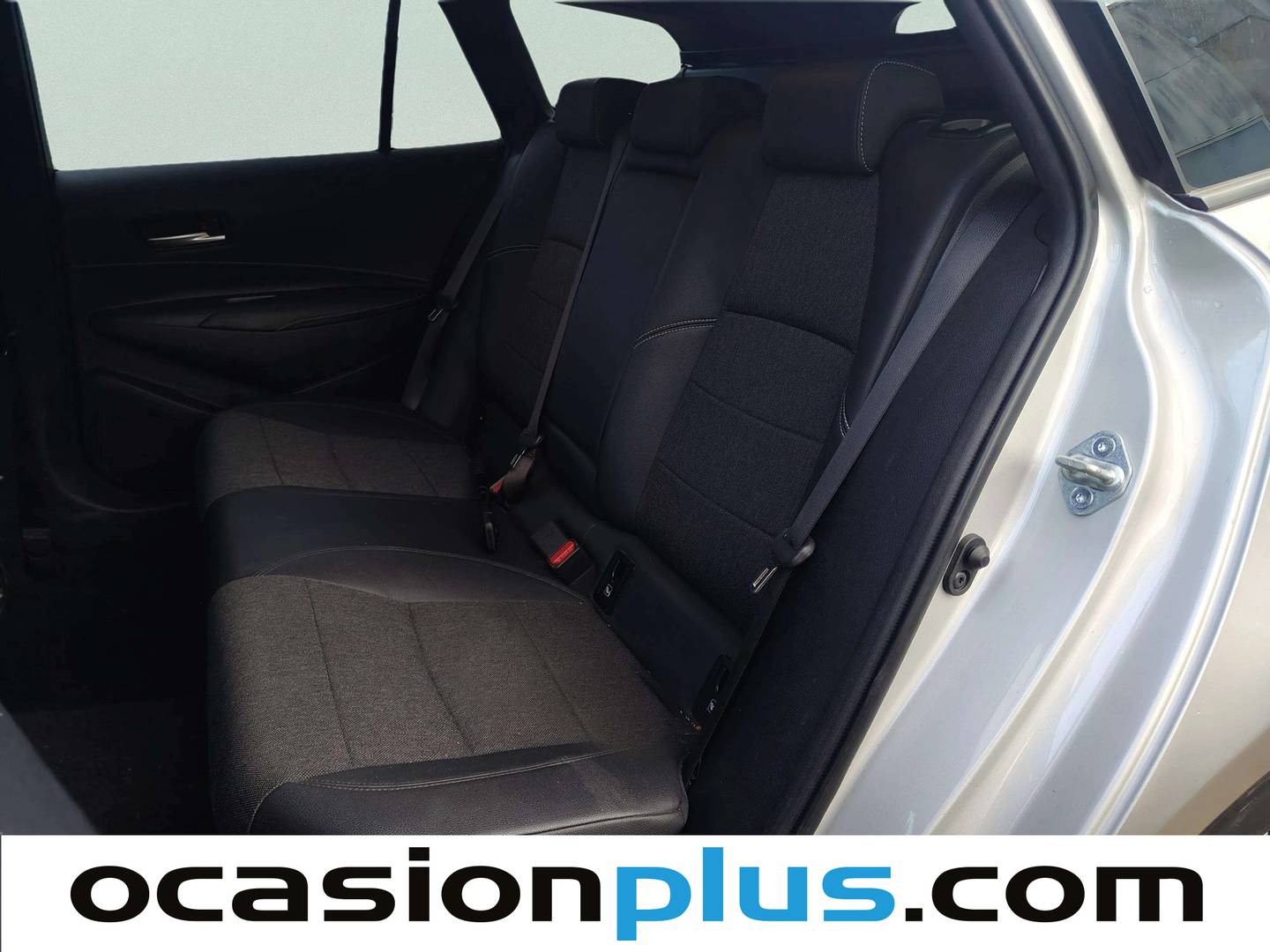 Foto Toyota Corolla Toyota Corolla Touring Sports 180H Style E-CVT (180 CV)