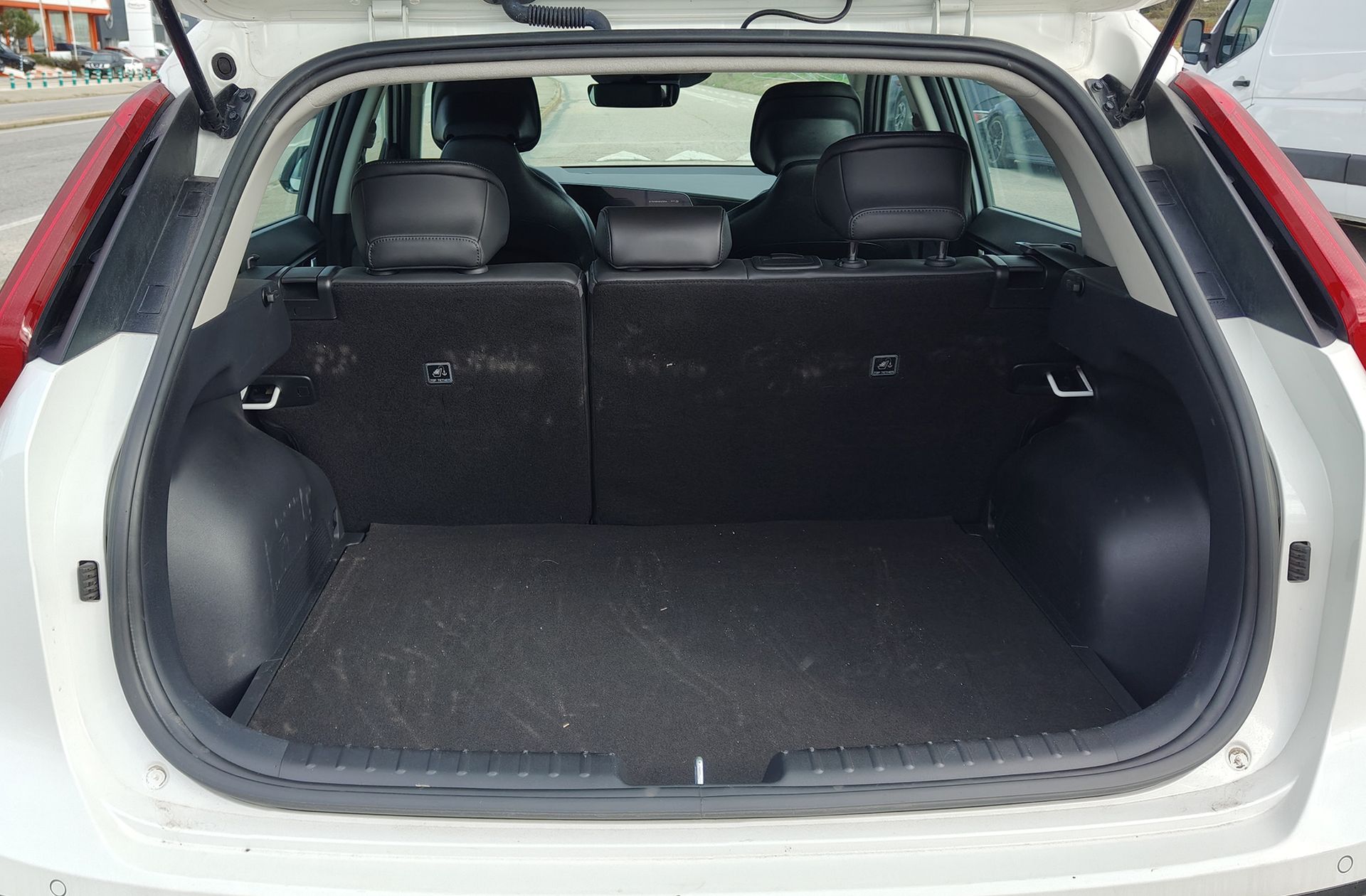Kia Niro 1.6 GDi HEV Drive - foto 19