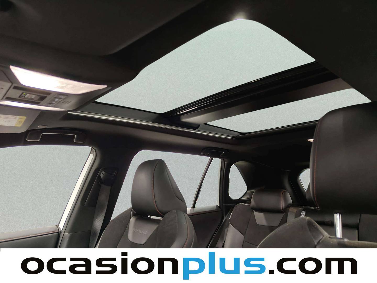 Equipamiento del Toyota Rav4 Toyota Rav4 2.5l PLUG-IN 300PH Style Plus e-CVT (306 CV)