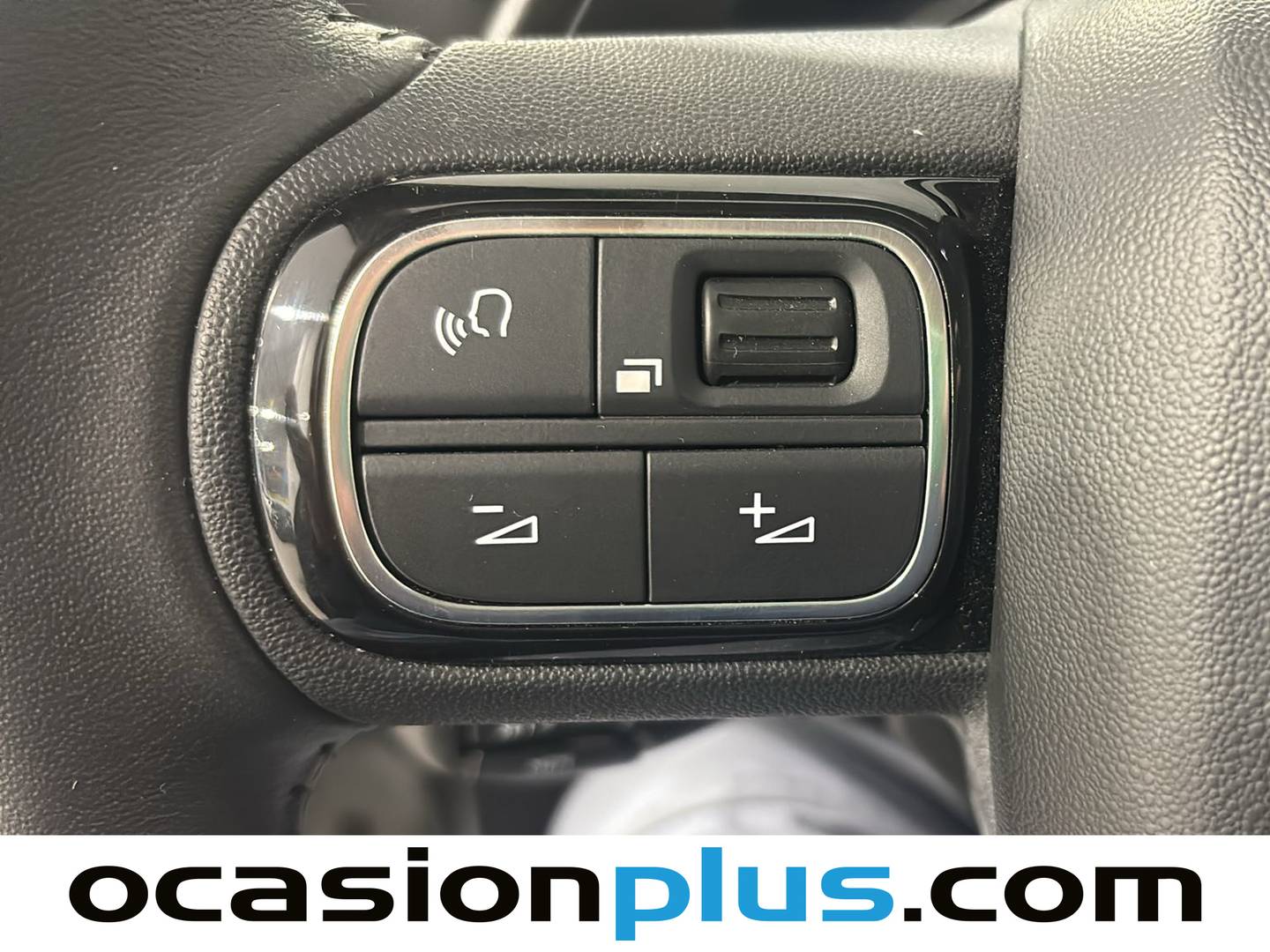 Foto Citroën C5 Aircross Hybrid Citroen C5 Aircross Hybrid 225 Feel Pack e-EAT8 (225 CV)