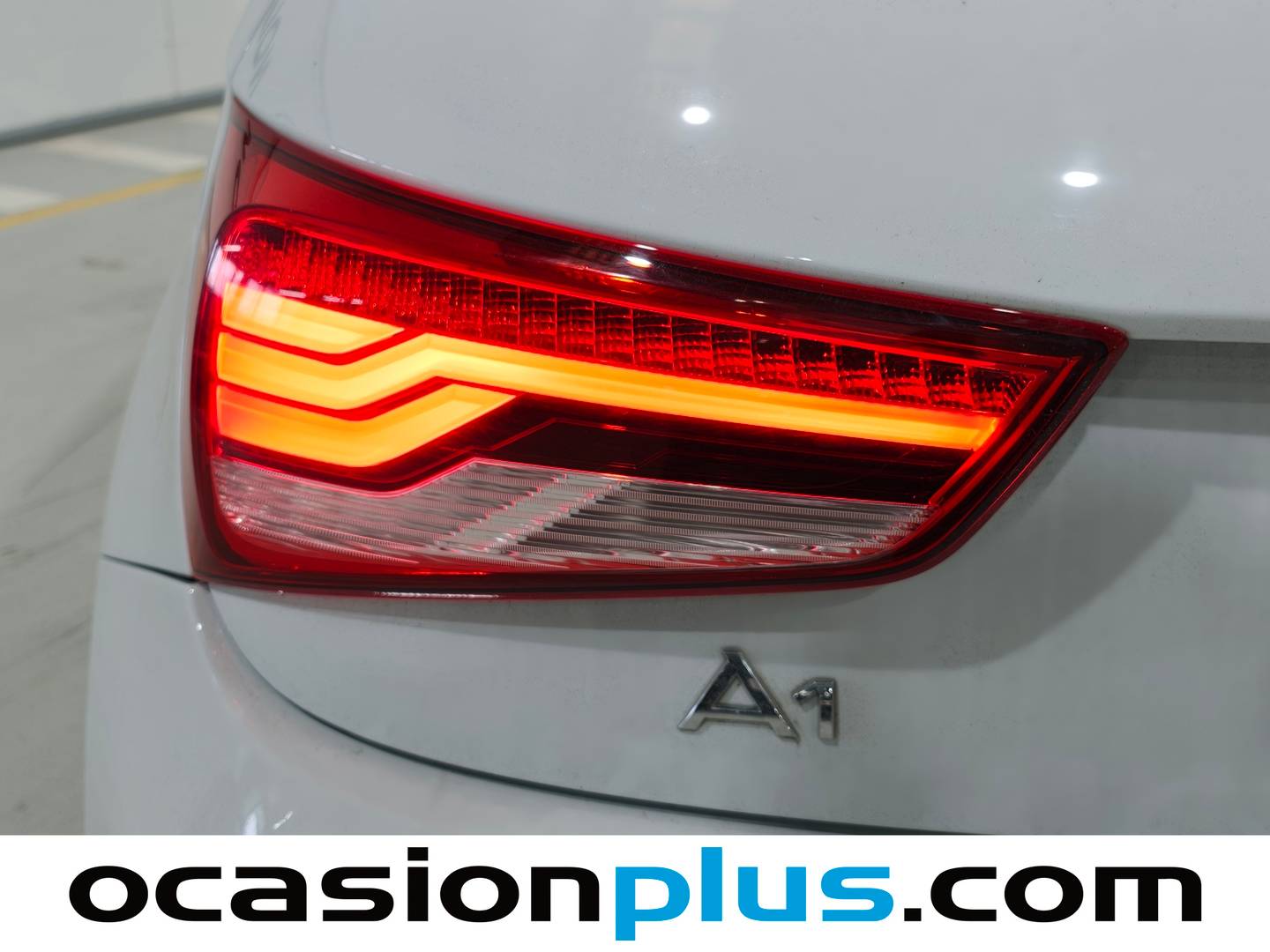 Foto Audi A1 Audi A1 Sportback Adrenalin 1.4 TDI ultra (90 CV) Pack S-Line