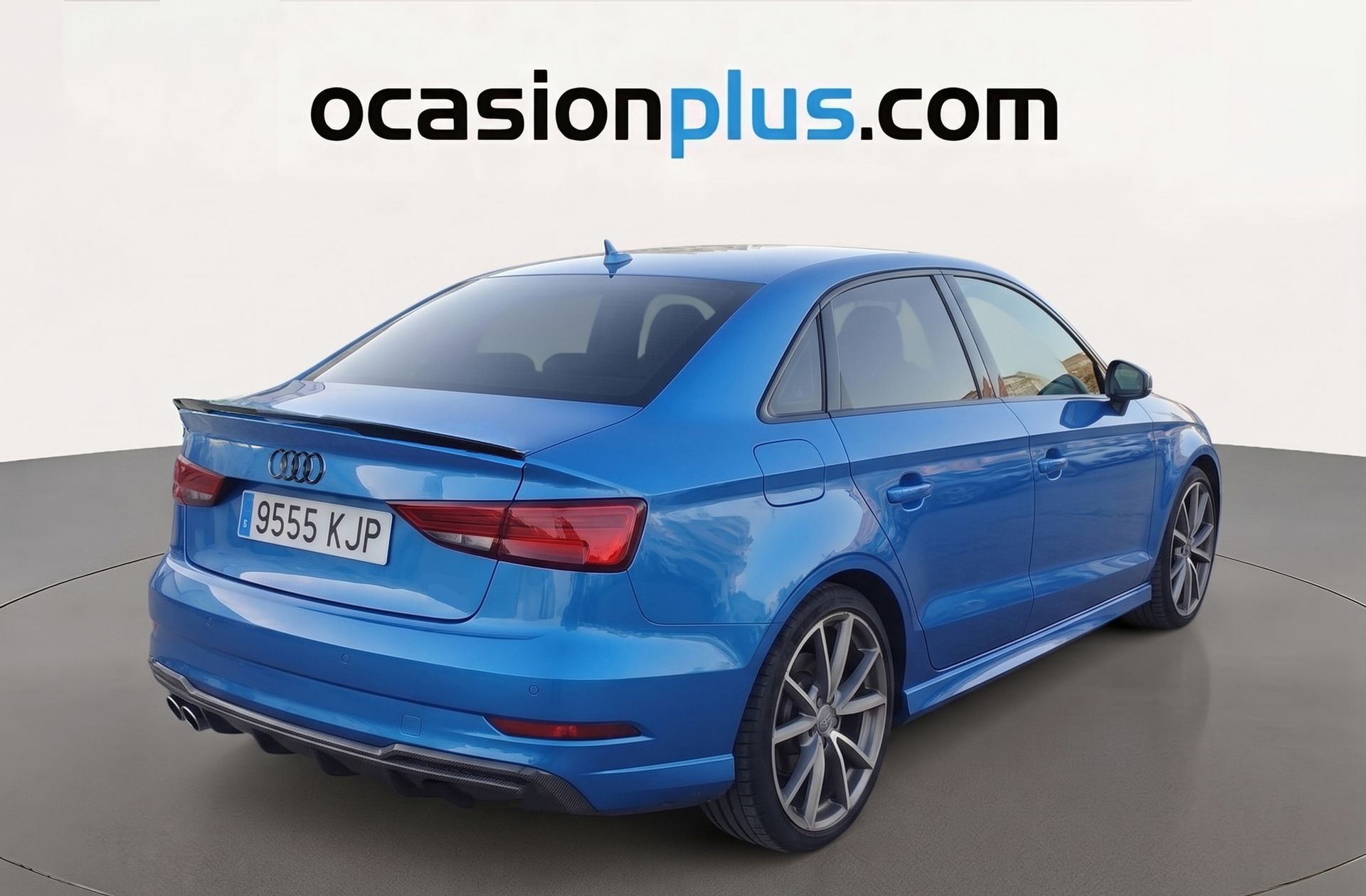 Audi A3 Sedan Black Line Edition 2.0 TDI Pack S-Line - foto 4