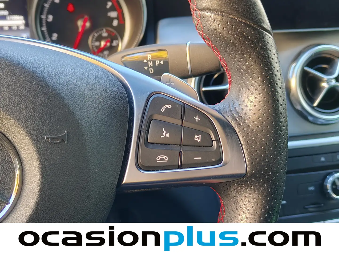 Foto Mercedes GLA Mercedes-Benz GLA 200 (156 CV) Pack AMG