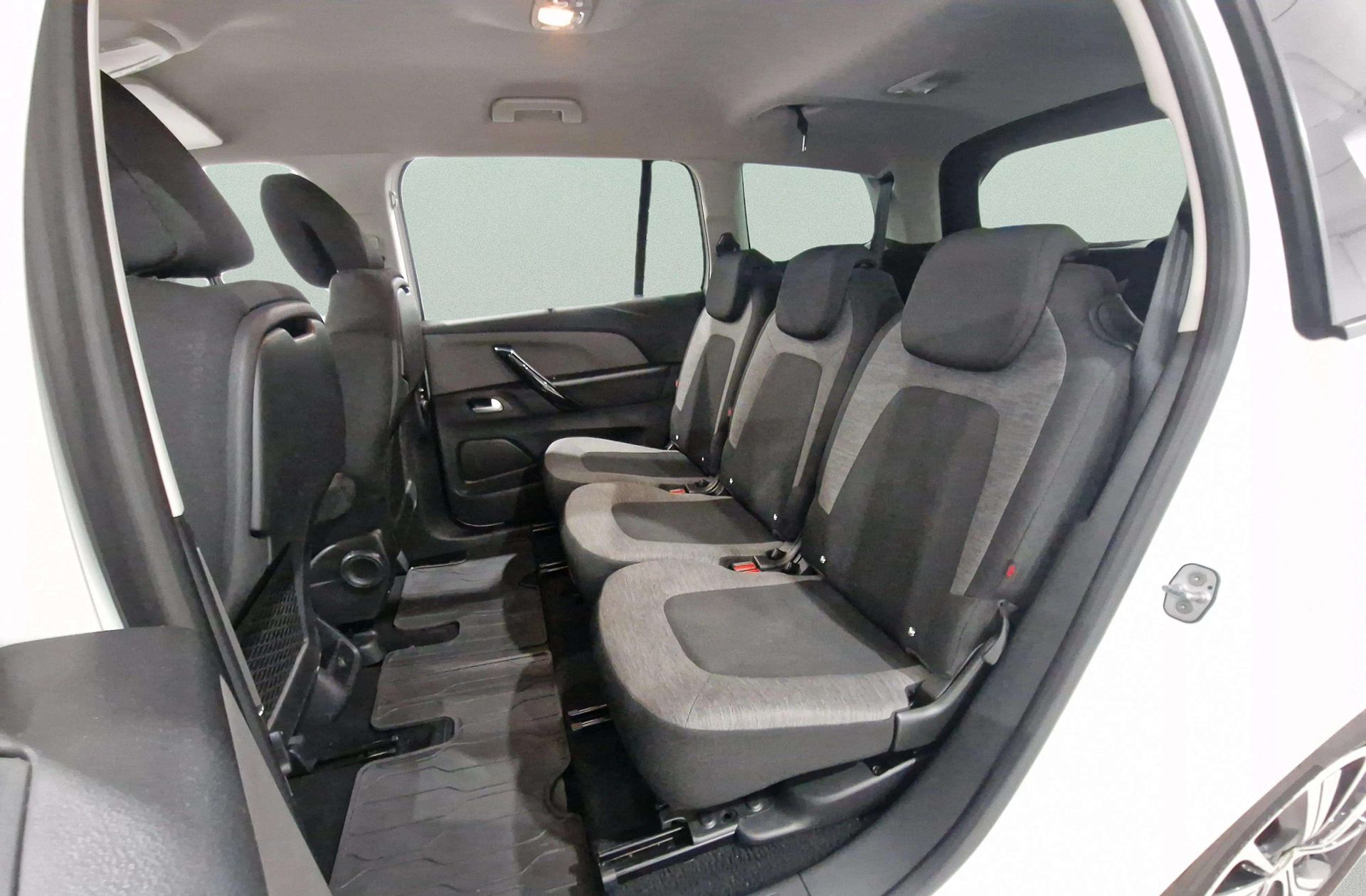 Citroën C4 Grand Picasso BlueHDi 120 Feel 7 plazas - foto 13