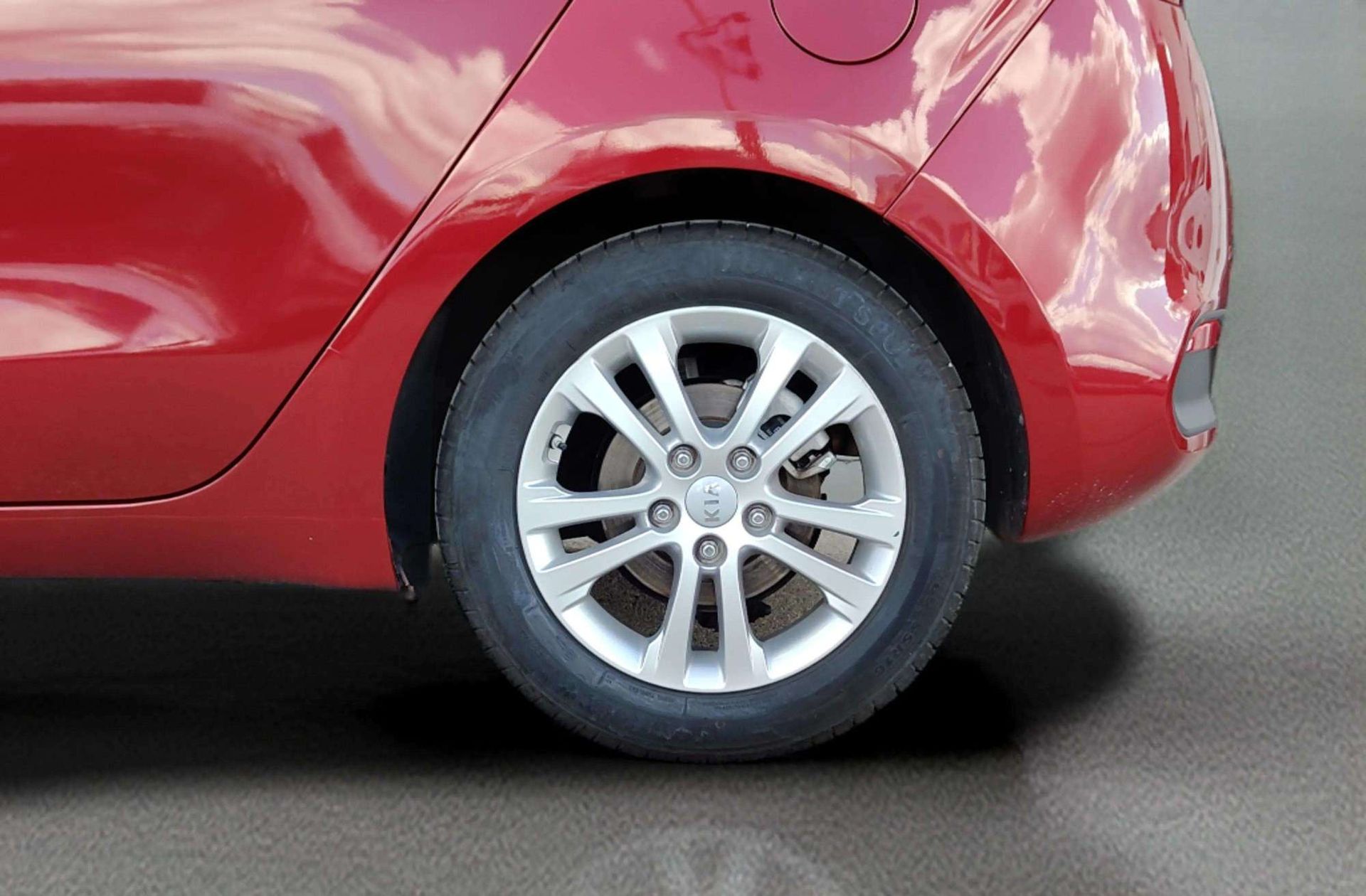 Kia Ceed 1.6 CRDi VGT Maracaná - foto 33